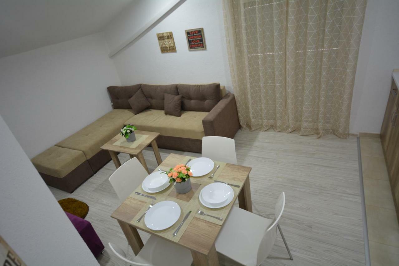 Luna Apartments Gevgelija Luaran gambar