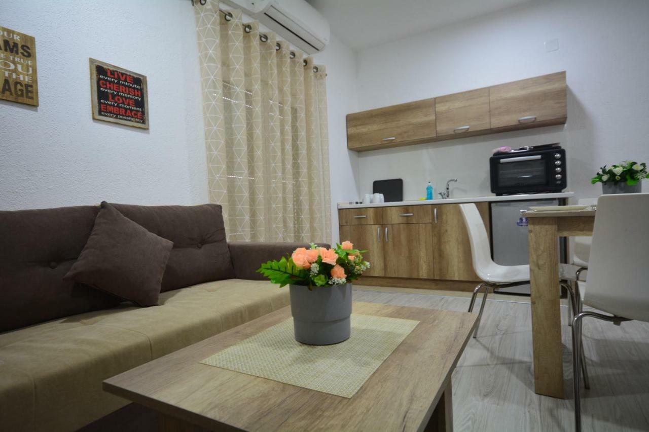 Luna Apartments Gevgelija Luaran gambar